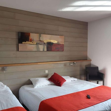 Brit Hotel Du Golf Le Lodge Salies-de-Béarn Kültér fotó