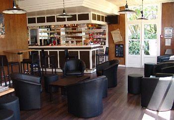 Brit Hotel Du Golf Le Lodge Salies-de-Béarn Kültér fotó